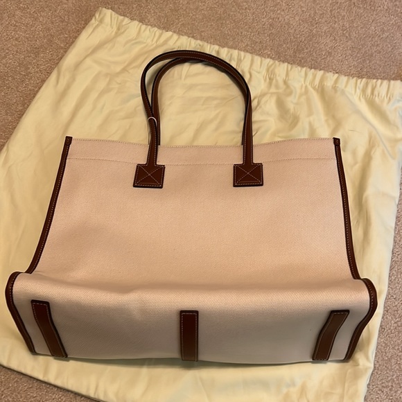 Burberry Medium Two-tone Canvas and Leather Freya Tote - Picture 14 of 14